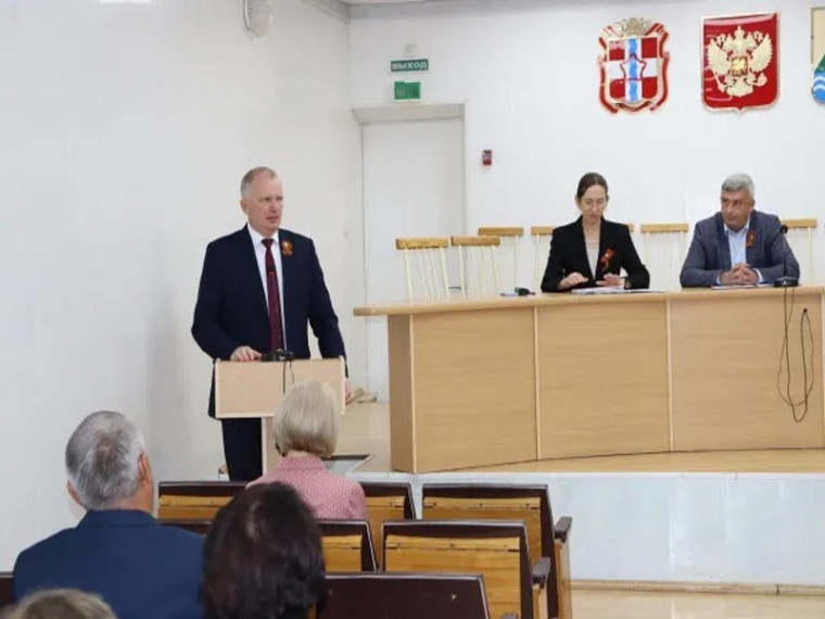 11-е заседание районного Совета депутатов. 11-е заседание районного Совета депутатов.